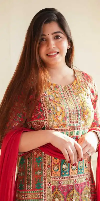 LG 1852 Pink color Maslin Printed Real Mirror Work Salwar Suit Casual, Wedding, Party, Festive, Events . Expected Delivery 4-6 Working Days @1949/- | Salwar suit, Designer Suits, Casual Suits, Creative suits, Palazzo Suits, Party Wear Suits, Patiala Suits, Straight Suits