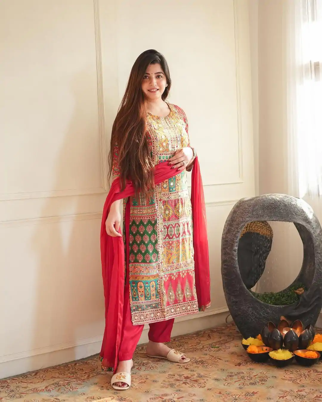 LG 1852 Pink color Maslin Printed Real Mirror Work Salwar Suit Casual, Wedding, Party, Festive, Events . Expected Delivery 4-6 Working Days @1949/- | Salwar suit, Designer Suits, Casual Suits, Creative suits, Palazzo Suits, Party Wear Suits, Patiala Suits, Straight Suits