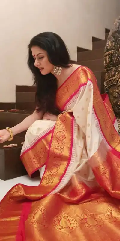 KP 4062 Cream Color Soft Lichi Silk Jacquard On All Over Saree Casual, Party Wear, Wedding, Events Etc. Expected Delivery 4-6 Working Days @1449/- | Sarees, Bollywood Sarees, Creative Sarees, Designer Sarees, Embroidered Sarees, Ethnic Saree, Modern Digital sarees, Party Wear Sarees