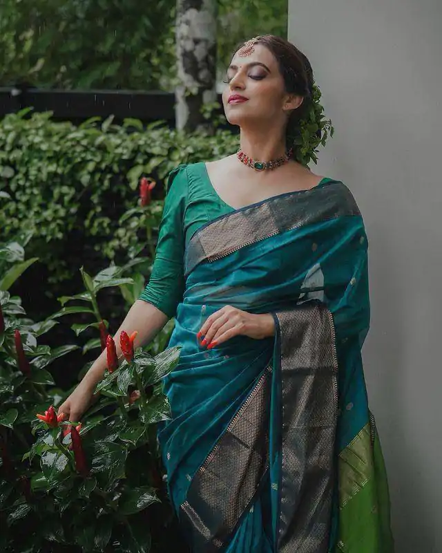 KP 5058 Blue Color Soft Lilan Slab Weaving Work Saree Casual, Party Wear, Wedding, Events Etc. Expected Delivery 4-6 Working Days @1499/- | Sarees, Bollywood Sarees, Creative Sarees, Designer Sarees, Embroidered Sarees, Ethnic Saree, Modern Digital sarees, Party Wear Sarees