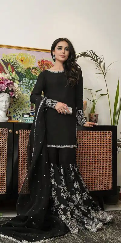 SRK 5167 Black Color Foix Georgette Thread Sequence Work Salwar Suit Wedding, Party, Festive, Events Etc. Expected Delivery 4-6 Working Days @2099/- | Jump Suits, Salwar suit, Designer Suits, Casual Suits, Creative suits, Palazzo Suits, Party Wear Suits, Patiala Suits, Straight Suits