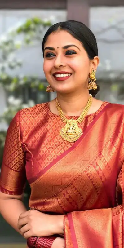 KP 4009 Maroon Color Soft Lichi Silk Jacquard On All Over Saree Casual, Party Wear, Wedding, Events Etc. Expected Delivery 4-6 Working Days @1299/- | Sarees, Bollywood Sarees, Creative Sarees, Designer Sarees, Embroidered Sarees, Ethnic Saree, Modern Digital sarees, Party Wear Sarees