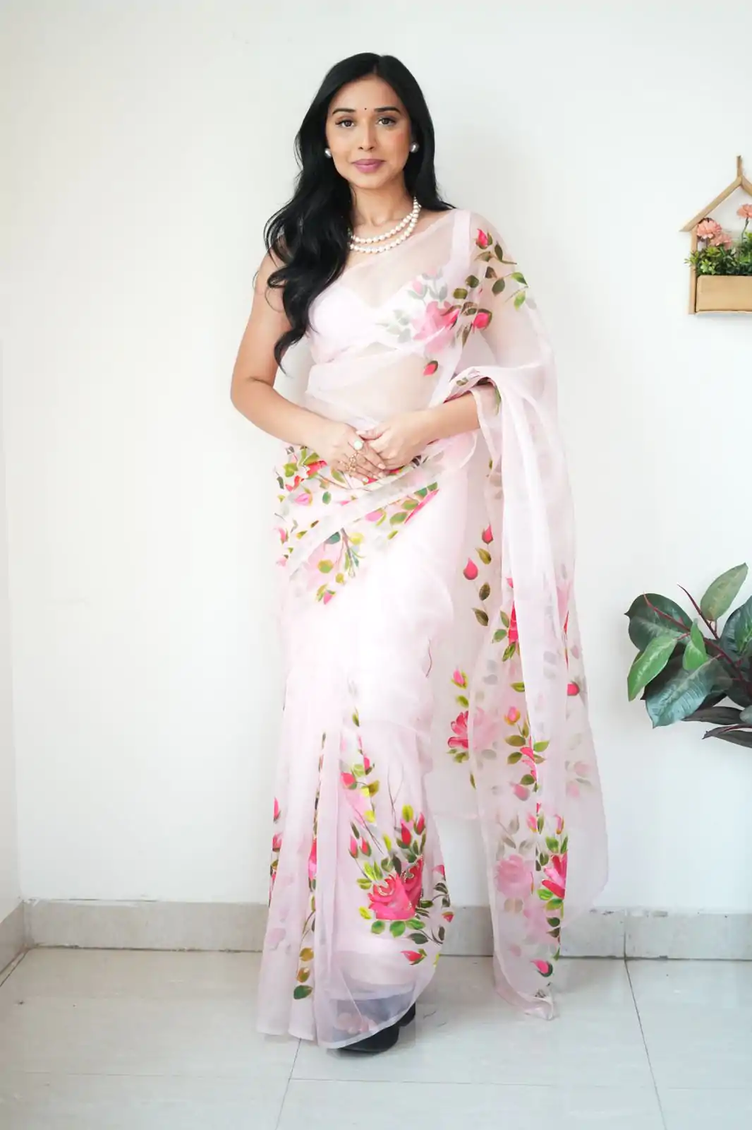  SC 284 White Color Soft Organza Digital Printed Saree , Party Wear, Events, Festivals Expected Delivery 4-6 Working Days 1599/- | Sarees, Bollywood Sarees, Creative Sarees, Designer Sarees, Embroidered Sarees, Ethnic Saree, Modern Digital sarees, Party Wear Sarees