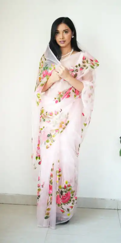 SC 284 White Color Soft Organza Digital Printed Saree , Party Wear, Events, Festivals Expected Delivery 4-6 Working Days 1599/- | Sarees, Bollywood Sarees, Creative Sarees, Designer Sarees, Embroidered Sarees, Ethnic Saree, Modern Digital sarees, Party Wear Sarees