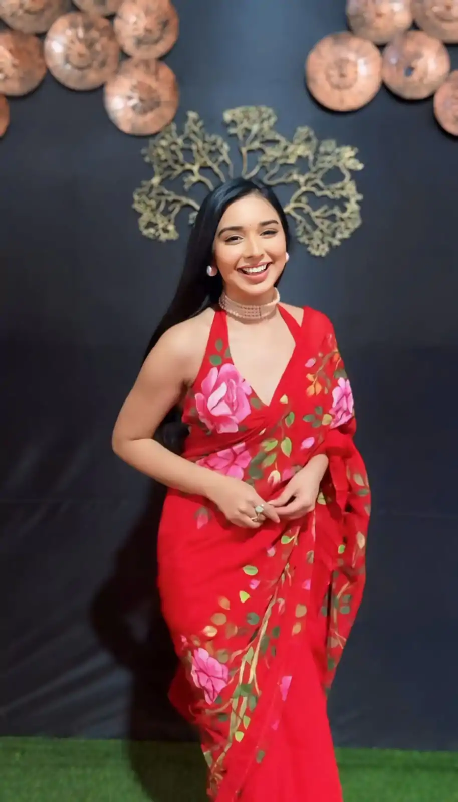 SC 278 Red Color Pure Soft Georgette Silk Design All Over Saree , Party Wear, Events, Festivals Expected Delivery 4-6 Working Days 1599/- | Sarees, Bollywood Sarees, Creative Sarees, Designer Sarees, Embroidered Sarees, Ethnic Saree, Modern Digital sarees, Party Wear Sarees