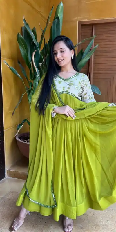 Ram 013 Green Color Fox Georgette Position Print Work Gown Casual, Wedding, Party, Festive, Events Etc. Expected Delivery 4-6 Working Days @2049/- | Gowns, Bollywood Gowns, Creative Gowns, Designer Gowns, Embroidered Gowns, Party Wear Gowns