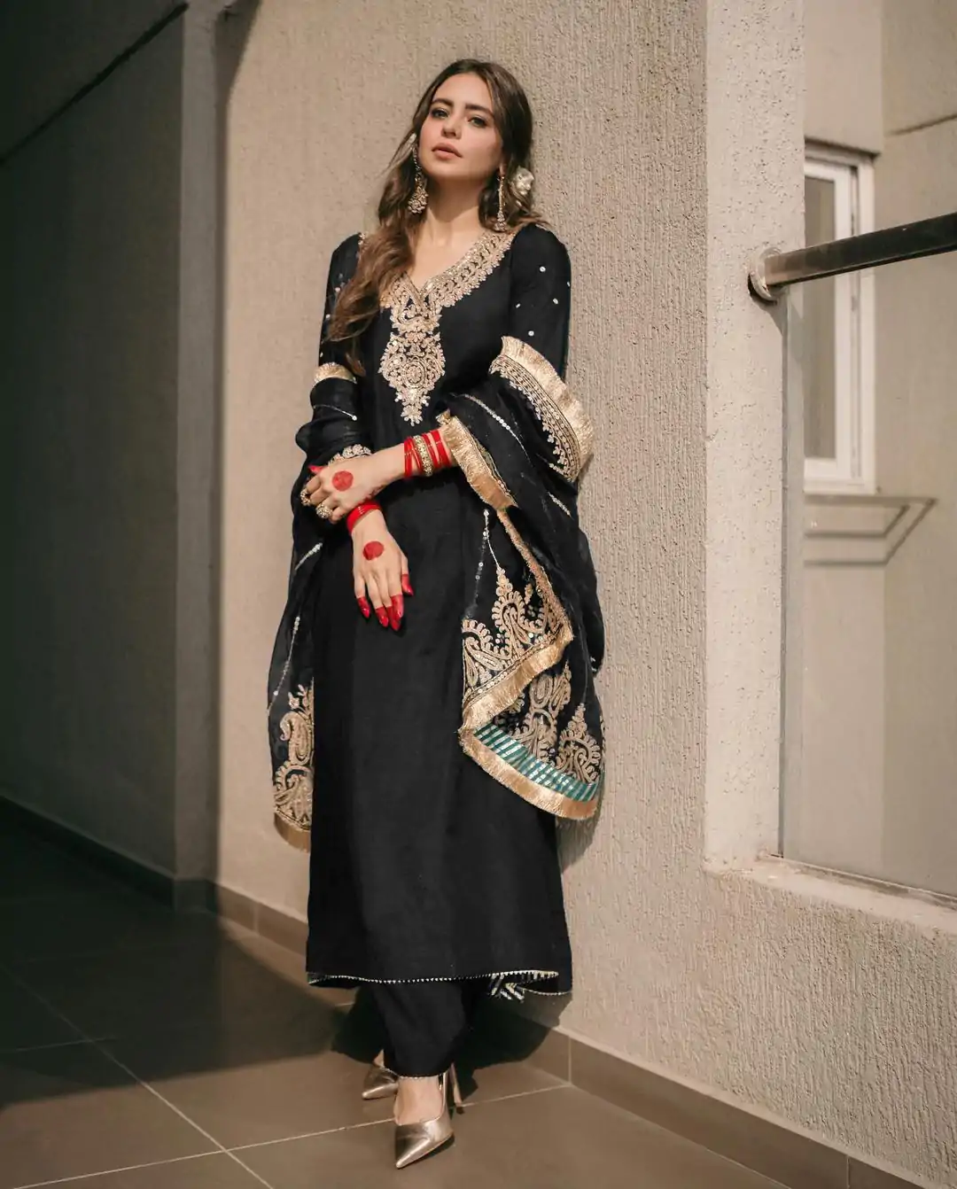 SRK 5153 Black Color Pure Chinnon Silk Embroidery Sequence Salwar Suit Wedding, Party, Festive, Events Expected Delivery 4-6 Working Days @ 1899/- | Jump Suits, Salwar suit, Designer Suits, Casual Suits, Creative suits, Palazzo Suits, Party Wear Suits, Patiala Suits, Straight Suits