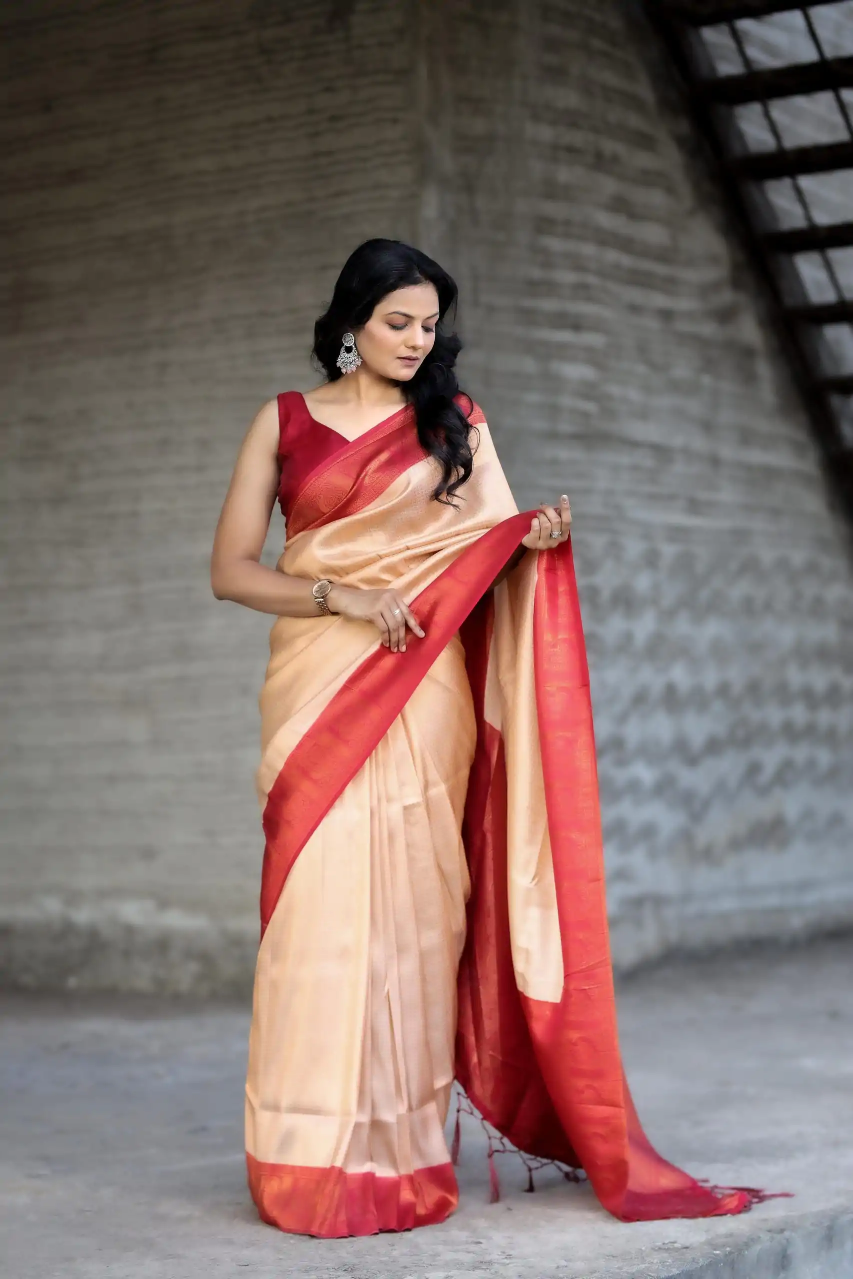 GK Mayurika Golden Color Soft Silk Beautiful Rich Pallu All Over Saree Events Casual Wedding Festive . Expected Delivery  4-6 Working Days @1999/- | Sarees, Bollywood Sarees, Creative Sarees, Designer Sarees, Embroidered Sarees, Ethnic Saree, Modern Digital sarees, Party Wear Sarees