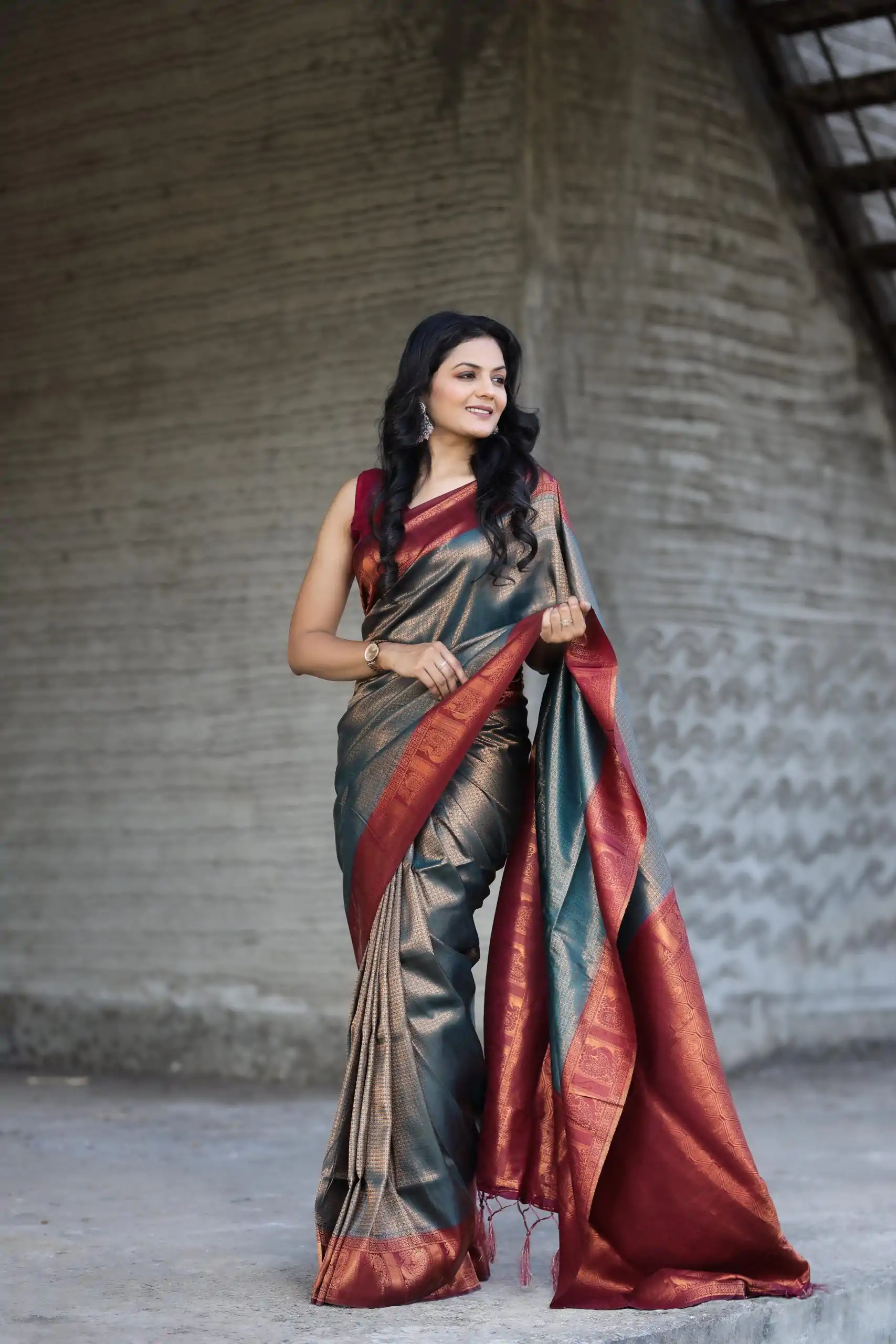 GK Mayurika Grey Color Soft Silk Beautiful Rich Pallu All Over Saree Events Casual Wedding Festive . Expected Delivery  4-6 Working Days @1999/- | Sarees, Bollywood Sarees, Creative Sarees, Designer Sarees, Embroidered Sarees, Ethnic Saree, Modern Digital sarees, Party Wear Sarees