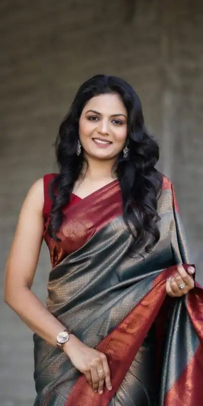 GK Mayurika Grey Color Soft Silk Beautiful Rich Pallu All Over Saree Events Casual Wedding Festive . Expected Delivery  4-6 Working Days @1999/- | Sarees, Bollywood Sarees, Creative Sarees, Designer Sarees, Embroidered Sarees, Ethnic Saree, Modern Digital sarees, Party Wear Sarees