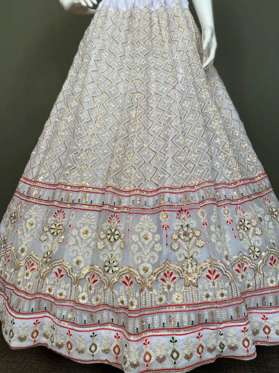 LG 498 White Color Georgette Sequence Embroidery Lehenga Choli Traditional Wear, Festive, Wedding, Events Expected Delivery 4-6 Working Days @2099/- | Lehenga, Bollywood Lehenga, Creative Lehenga, Designer Lehenga, Embroidered Lehenga, Party Wear Lehenga