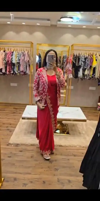 ST 1054 Pink  Color Chinon Embroidery Work Koti And Saree Casual, Wedding, Party, Festive, Events Etc. Expected Delivery 4-6 Working Days @2399/- | Sarees, Bollywood Sarees, Creative Sarees, Designer Sarees, Embroidered Sarees, Ethnic Saree, Modern Digital sarees, Party Wear Sarees