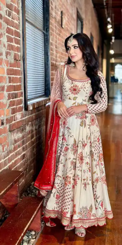 SR 1620 White color Georgette Embroidery Diamond Anarkali Suit Casual, Wedding, Party, Festive, Events . Expected Delivery  4-6 Working Days @2099/- | Anarkali Suits, Bollywood Anarkali, Creative-Anarkali, Designer Anarkali, Embroidered Anarkali, Party Wear Anarkali
