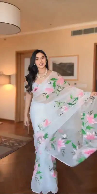 SC 280 White Color Pure Soft Georgette Silk Design All Over Saree , Party Wear, Events, Festivals Expected Delivery 4-6 Working Days 1599/- | Sarees, Bollywood Sarees, Creative Sarees, Designer Sarees, Embroidered Sarees, Ethnic Saree, Modern Digital sarees, Party Wear Sarees