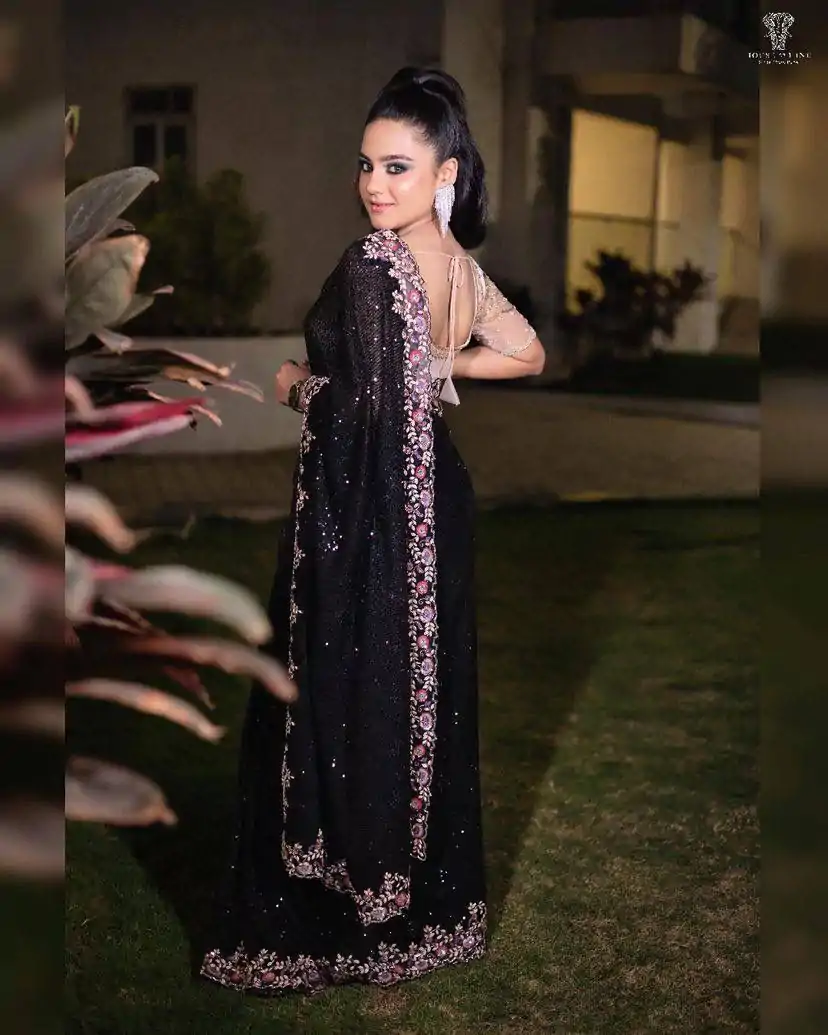 ST 439 Black Color Georgette Cotton Thread Embroidery Saree Casual, Wedding, Party, Festive, Events Etc. Expected Delivery 4-6 Working Days @1949/- | Sarees, Bollywood Sarees, Creative Sarees, Designer Sarees, Embroidered Sarees, Ethnic Saree, Modern Digital sarees, Party Wear Sarees