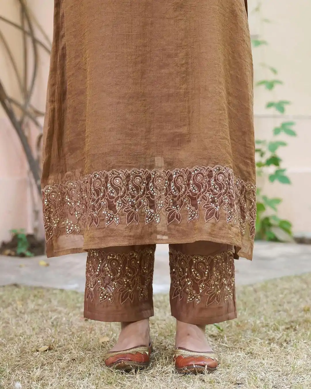 SSR 472 Chicco Color Chandhery Silk Embroidery Salwar Suit Wedding, Party, Festive, Events Expected Delivery 4-6 Working Days @ 1949/- Only | Salwar suit, Designer Suits, Casual Suits, Creative suits, Party Wear Suits, Straight Suits
