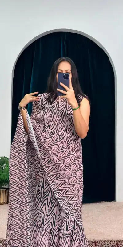 ST 1051 Peach Color Georgette Digital Printed Ruffle Gown Saree Casual, Wedding, Party, Festive, Events Etc. Expected Delivery 4-6 Working Days @1849/- | Sarees, Bollywood Sarees, Creative Sarees, Designer Sarees, Embroidered Sarees, Ethnic Saree, Modern Digital sarees, Party Wear Sarees