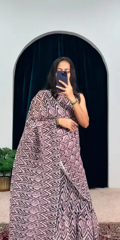 ST 1051 Peach Color Georgette Digital Printed Ruffle Gown Saree Casual, Wedding, Party, Festive, Events Etc. Expected Delivery 4-6 Working Days @1849/- | Sarees, Bollywood Sarees, Creative Sarees, Designer Sarees, Embroidered Sarees, Ethnic Saree, Modern Digital sarees, Party Wear Sarees