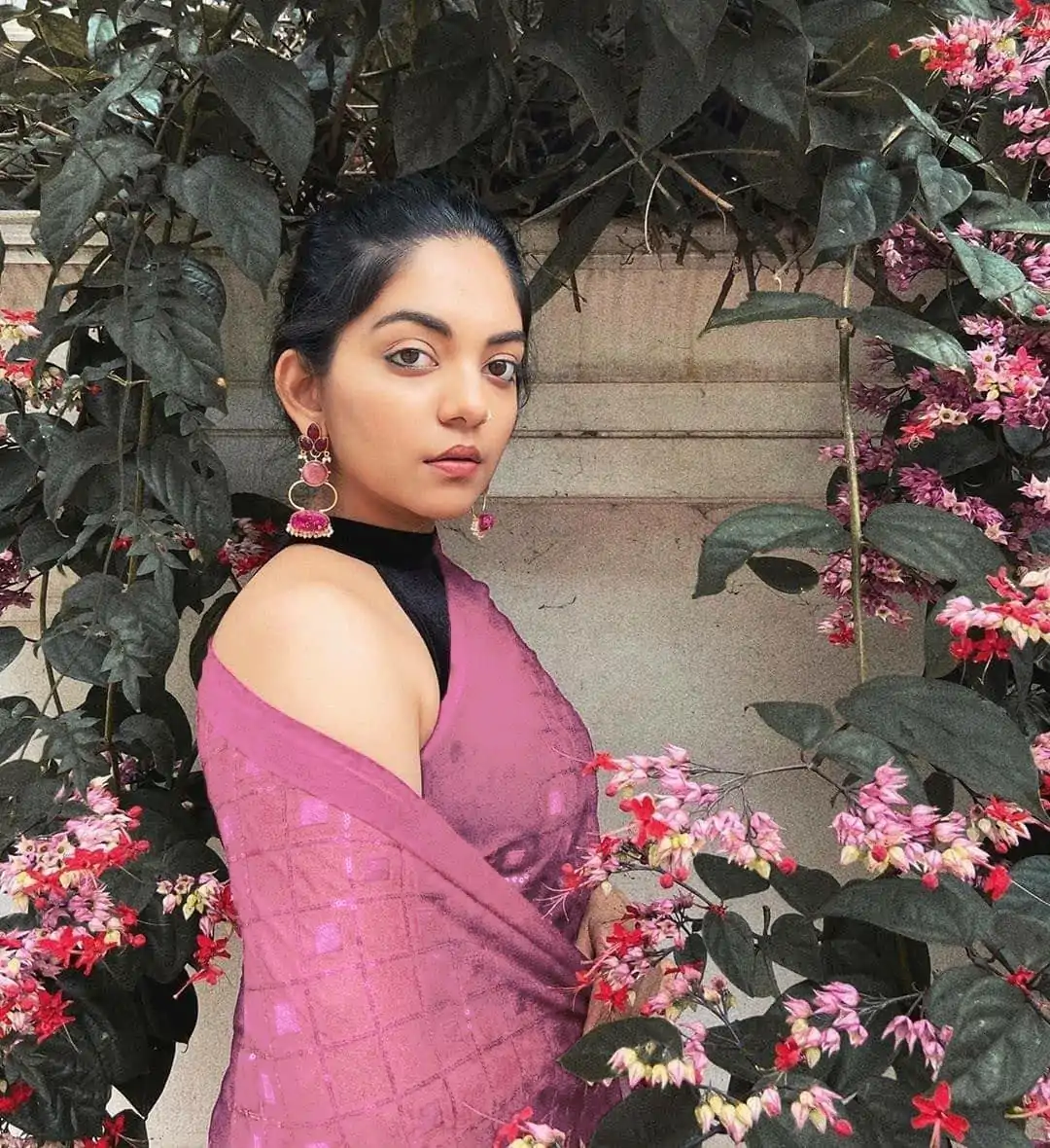 KT 201 Purple Color Georgette Fancy Sequence Work Saree Casual, Party Wear, Wedding Expected Delivery 4-6 Working Days@1649/- | Sarees, Bollywood Sarees, Creative Sarees, Designer Sarees, Embroidered Sarees, Party Wear Sarees