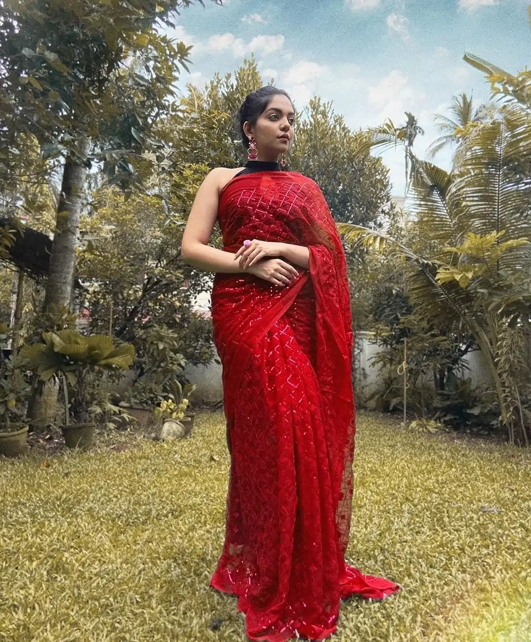 KT 201 Red Color Georgette Fancy Sequence Work Saree Casual, Party Wear, Wedding   Expected Delivery 4-6 Working Days@1649/- | Sarees, Bollywood Sarees, Creative Sarees, Designer Sarees, Embroidered Sarees, Party Wear Sarees