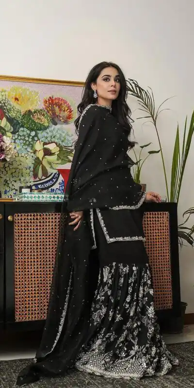 RTC 5718 Black Color Foix Georgette Thread Sequence Work Salwar Suit Wedding, Party, Festive, Events Etc. Expected Delivery 4-6 Working Days @2099/- | Jump Suits, Salwar suit, Designer Suits, Casual Suits, Creative suits, Palazzo Suits, Party Wear Suits, Patiala Suits, Straight Suits