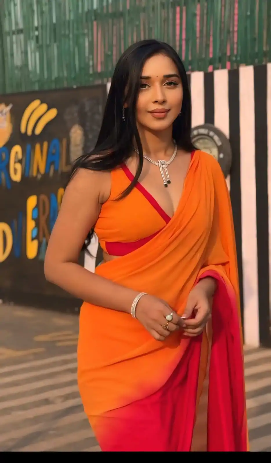  SC 268 Mustard Color Pure Soft Georgette Silk Design All Over Saree , Party Wear, Events, Festivals Expected Delivery 4-6 Working Days 1599/- | Sarees, Bollywood Sarees, Creative Sarees, Designer Sarees, Embroidered Sarees, Ethnic Saree, Modern Digital sarees, Party Wear Sarees