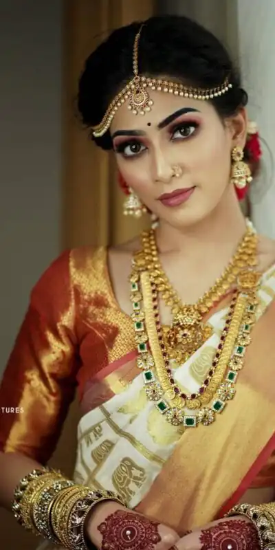 DDF NITYA Golden Color Soft Lichi Silk Ordinary Design Rich Pallu Saree Casual, Party Wear, Events, Festivals Etc. Expected Delivery 4-6 Working Days 1449/ | Sarees, Bollywood Sarees, Creative Sarees, Designer Sarees, Embroidered Sarees, Ethnic Saree, Modern Digital sarees, Party Wear Sarees