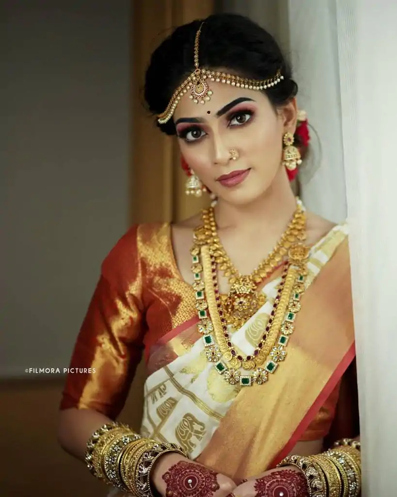 DDF NITYA Golden Color Soft Lichi Silk Ordinary Design Rich Pallu Saree Casual, Party Wear, Events, Festivals Etc. Expected Delivery 4-6 Working Days 1449/ | Sarees, Bollywood Sarees, Creative Sarees, Designer Sarees, Embroidered Sarees, Ethnic Saree, Modern Digital sarees, Party Wear Sarees