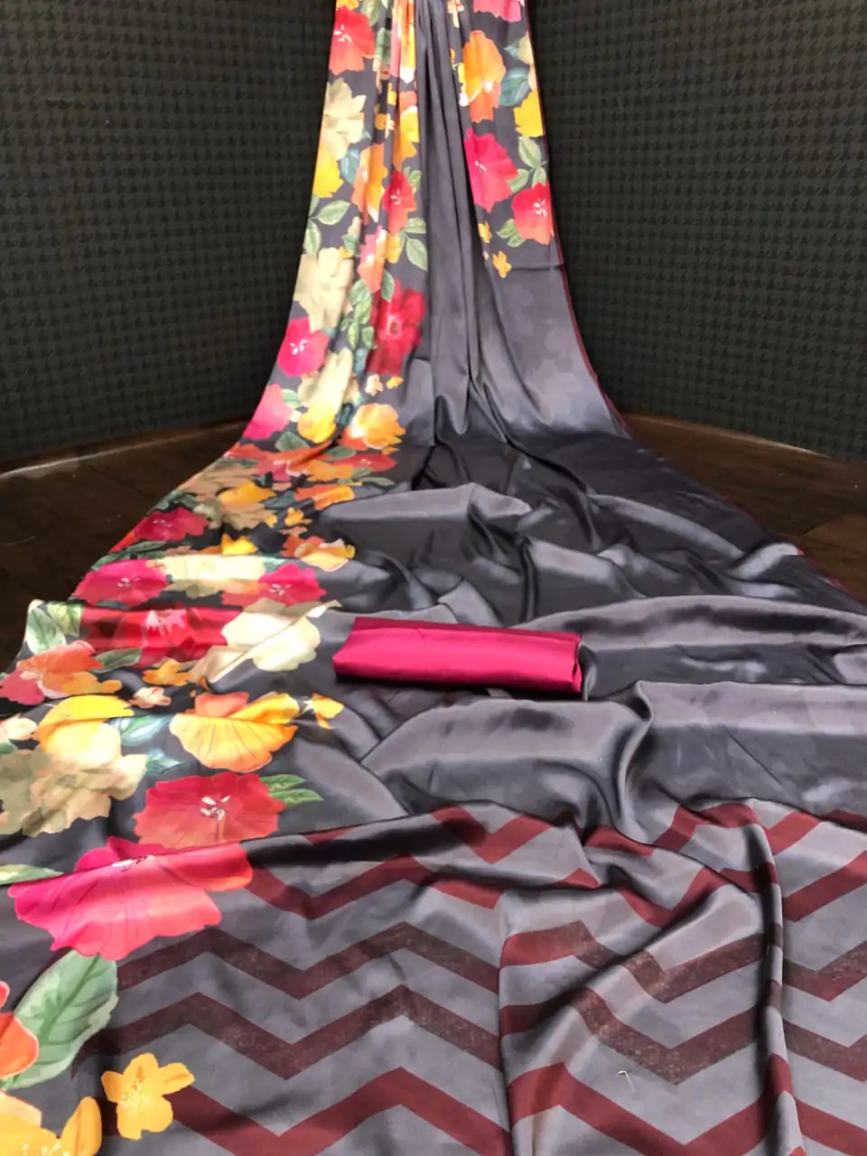 Veechis ANOKHI Grey Color Heavy Devsena Soft Silk Beautiful Digital Printed Saree Casual, Party Festive, Events. Expected Delivery 4-6 Working Days @1499 | Sarees, Bollywood Sarees, Creative Sarees, Designer Sarees, Embroidered Sarees, Modern Digital sarees, Party Wear Sarees