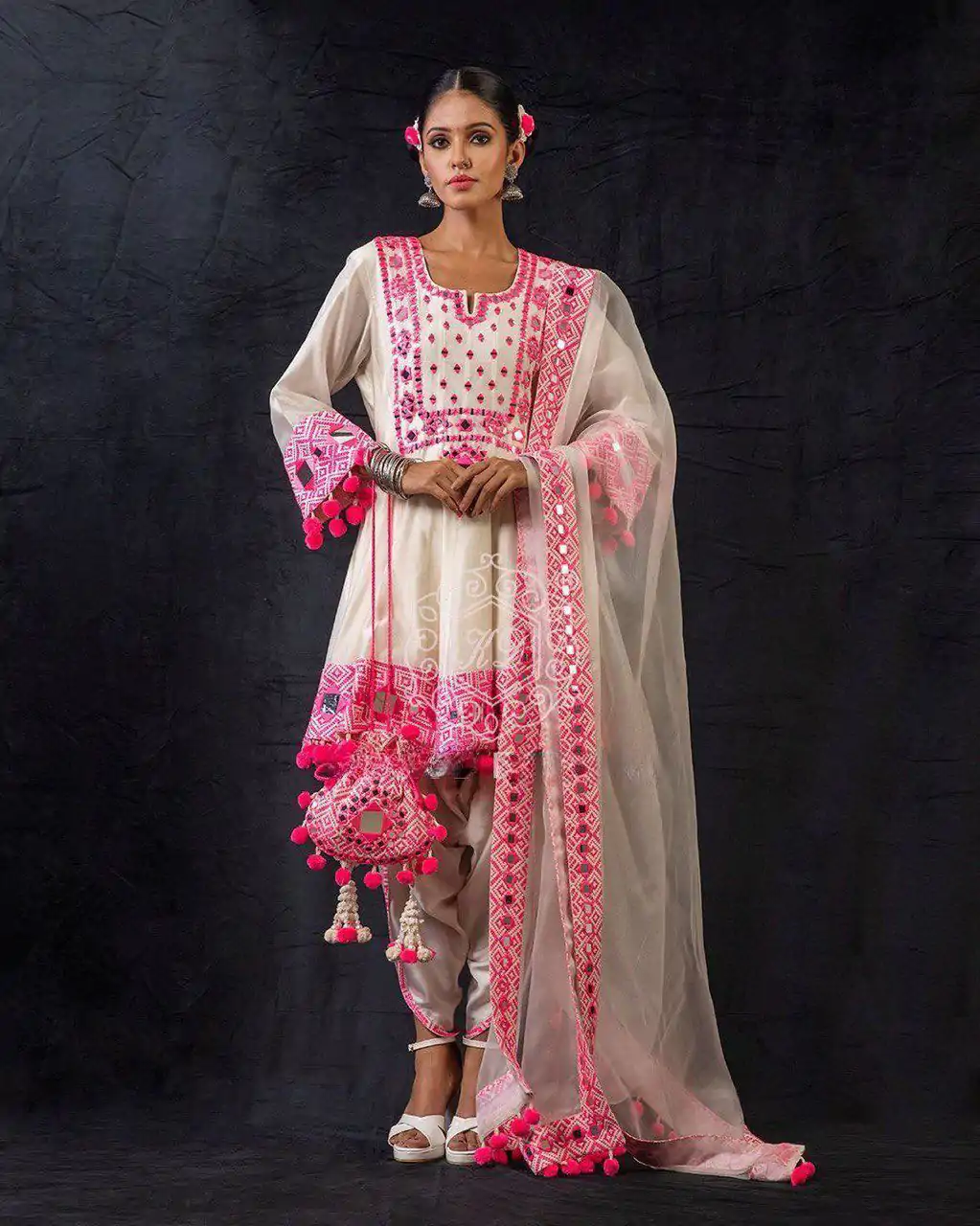LG 1717 Cream Color Rajwadi Silk Embroidery Real Mirror Salwar Suit Casual, Wedding, Party, Festive, Events . Expected Delivery 4-6 Working Days @2299/- | Salwar suit, Designer Suits, Casual Suits, Creative suits, Palazzo Suits, Party Wear Suits, Patiala Suits, Straight Suits