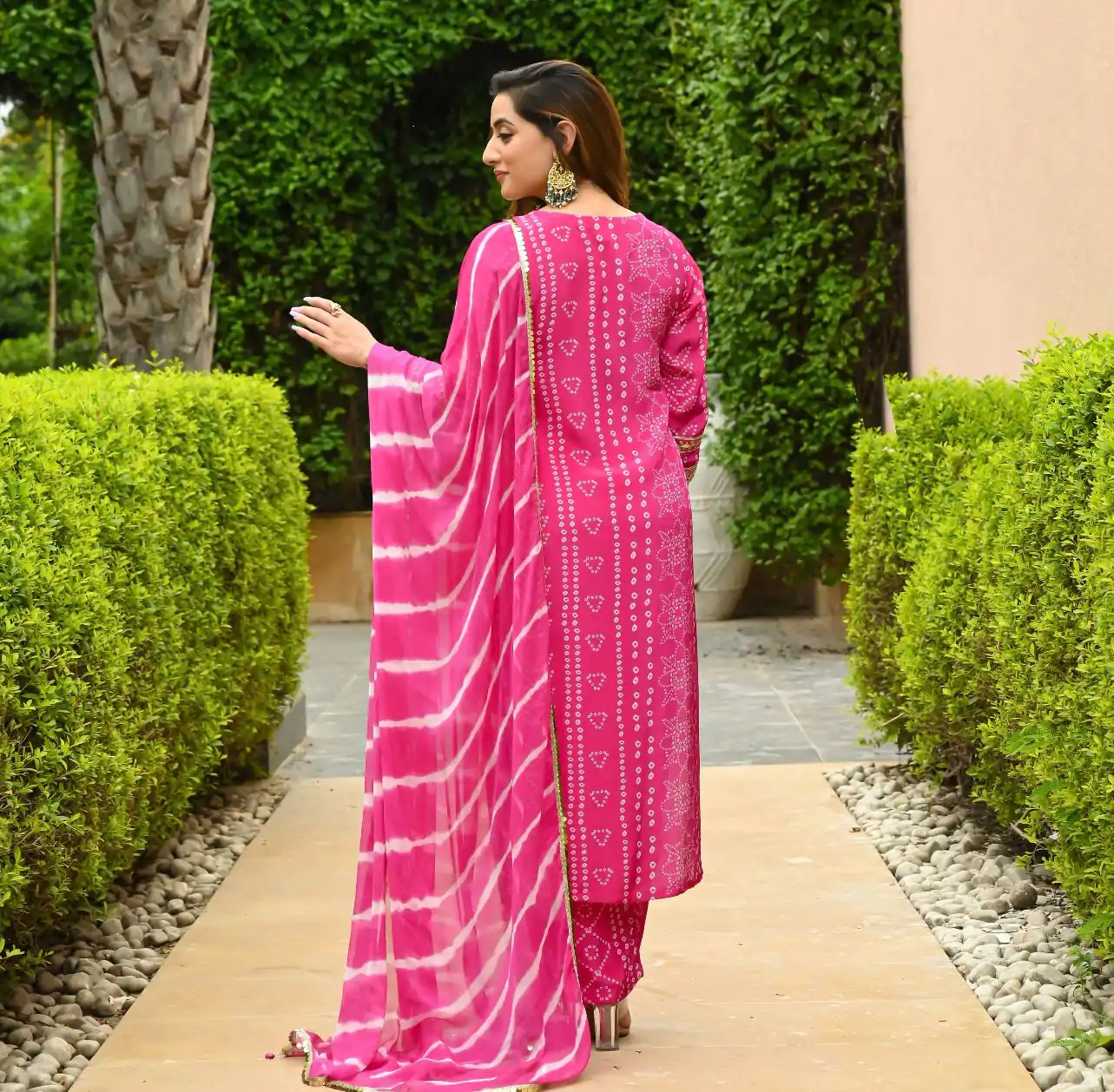 SRK 5061 Pink Color Georgette Digital Printed Embroidery Salwar Suit Casual, Wedding, Party, Festive, Events . Expected Delivery  4-6 Working Days @1899/- | Salwar suit, Designer Suits, Casual Suits, Creative suits, Palazzo Suits, Party Wear Suits, Patiala Suits, Straight Suits