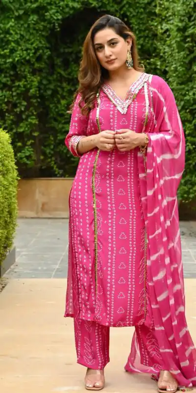 SRK 5061 Pink Color Georgette Digital Printed Embroidery Salwar Suit Casual, Wedding, Party, Festive, Events . Expected Delivery 4-6 Working Days @1899/- | Salwar suit, Designer Suits, Casual Suits, Creative suits, Palazzo Suits, Party Wear Suits, Patiala Suits, Straight Suits
