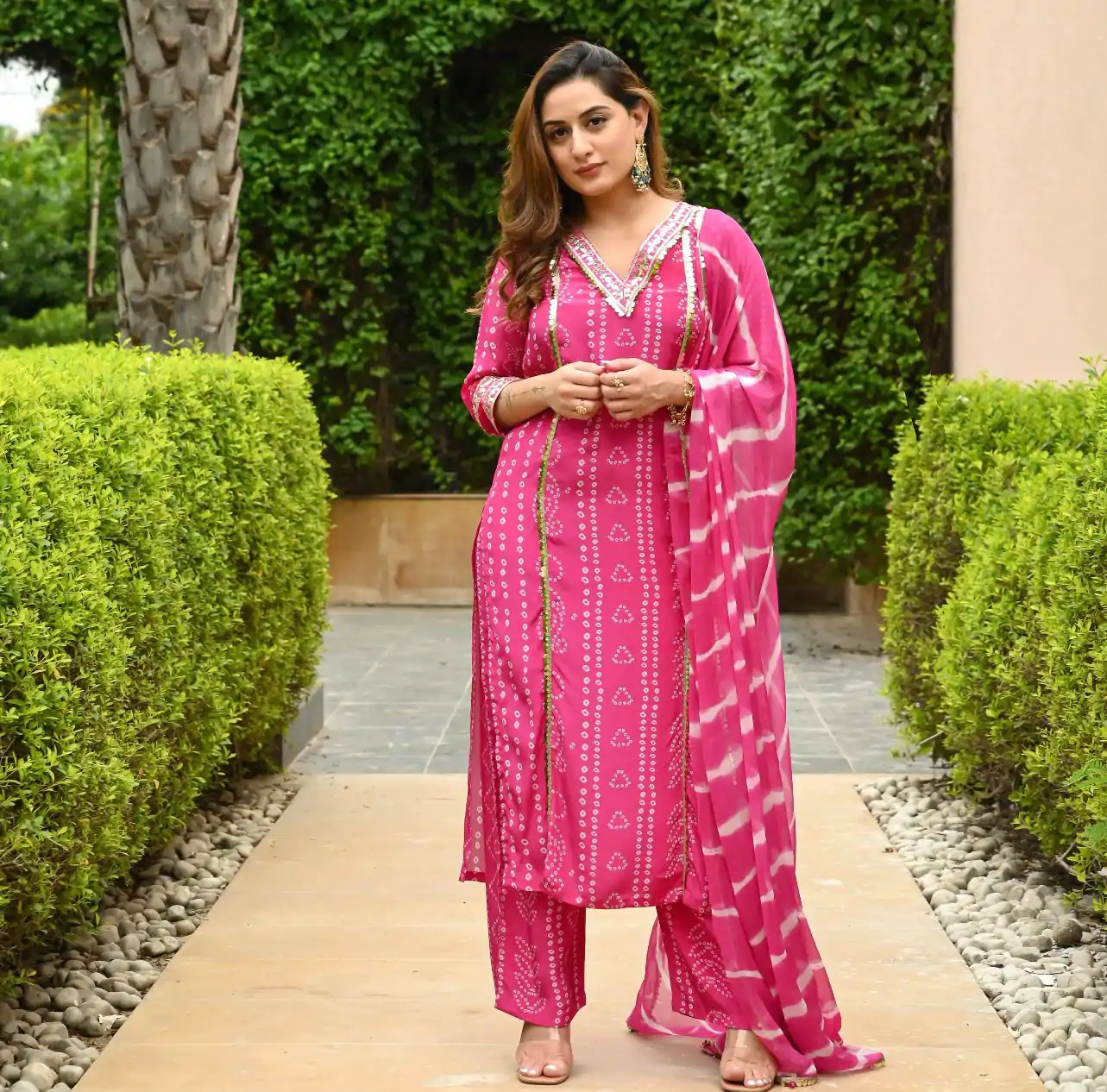 SRK 5061 Pink Color Georgette Digital Printed Embroidery Salwar Suit Casual, Wedding, Party, Festive, Events . Expected Delivery  4-6 Working Days @1899/- | Salwar suit, Designer Suits, Casual Suits, Creative suits, Palazzo Suits, Party Wear Suits, Patiala Suits, Straight Suits