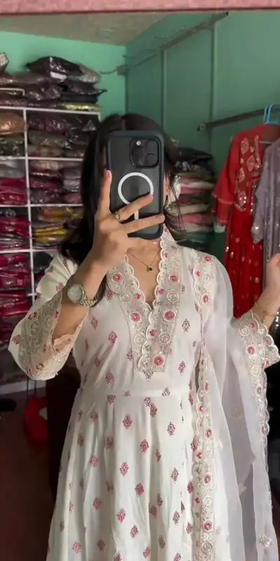 AD 167 White Color Pure Maska Silk Embroidery Sequence Gown Casual, Wedding, Party, Festive, Events Etc. Expected Delivery 4-6 Working Days @2449/- | Gowns, Bollywood Gowns, Creative Gowns, Designer Gowns, Embroidered Gowns, Party Wear Gowns