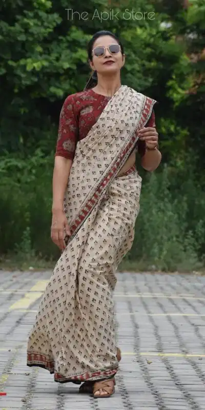 NT 568 White Color Plain Linen Digital Printed All Over Saree Events Casual Wedding Festive . Expected Delivery 4-6 Working Days @1449/- | Sarees, Bollywood Sarees, Creative Sarees, Designer Sarees, Embroidered Sarees, Ethnic Saree, Modern Digital sarees, Party Wear Sarees