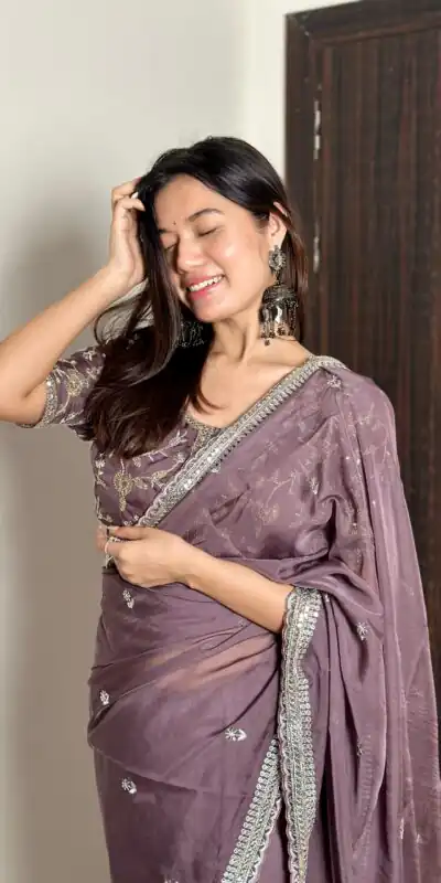 AC MAGIC CIRCLE Purple Color Pure Soft Organza Embroidery Zari Saree Casual, Wedding, Festive, Events Expected Delivery 4-6 Working Days @2099/- | Sarees, Bollywood Sarees, Creative Sarees, Designer Sarees, Embroidered Sarees, Ethnic Saree, Modern Digital sarees, Party Wear Sarees