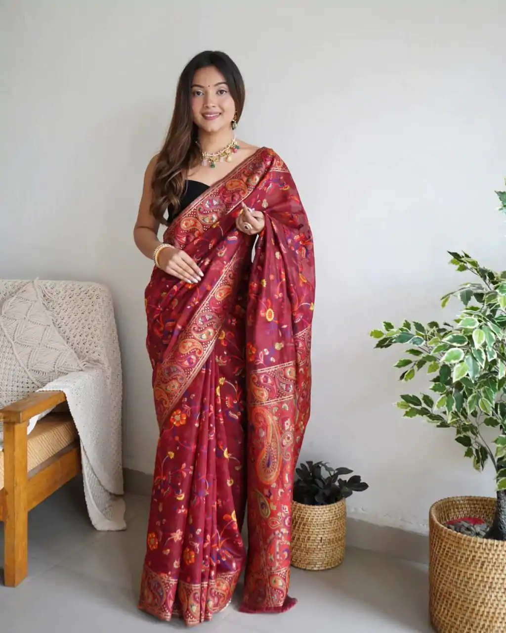 DDF 504 Maroon Color Kashmiri Running Thread Zari Work Saree Casual, Party Wear, Events, Festivals Etc. Expected Delivery 4-6 Working Days 2499/- | Sarees, Bollywood Sarees, Creative Sarees, Designer Sarees, Embroidered Sarees, Ethnic Saree, Modern Digital sarees, Party Wear Sarees