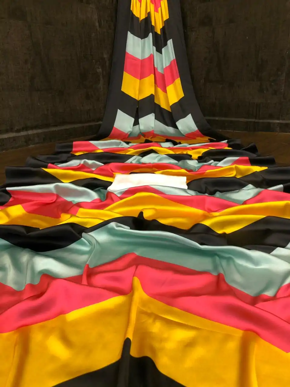 Veechis FLORAL Malty Color Heavy Devsena Soft Silk Beautiful Digital Printed Saree Casual, Festive, Events. Expected Delivery 4-6 Working Days @1499 | Sarees, Bollywood Sarees, Creative Sarees, Designer Sarees, Embroidered Sarees, Modern Digital sarees, Party Wear Sarees