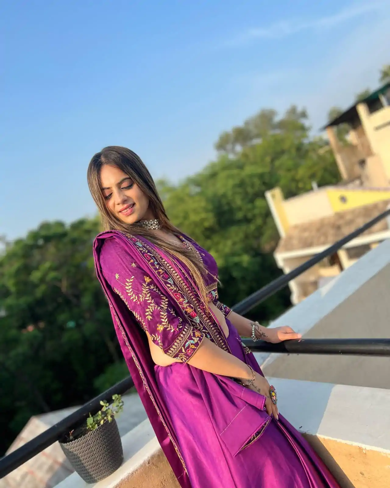 JR 576 Purple Color Rangoli Silk Embroidery Work Lace Saree Casual, Wedding, Festive, Events Expected Delivery  4-6 Working Days @1549/- | Sarees, Bollywood Sarees, Creative Sarees, Designer Sarees, Embroidered Sarees, Ethnic Saree, Modern Digital sarees, Party Wear Sarees