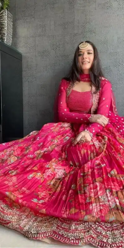 RC 220 Pink Color Georgette Silk Amazing Printed Lehenga Choli Casual, Party Wedding, Festive, Events Etc. Delivery  4-6 Working Days 2999/- | Lehenga, Bollywood Lehenga, Creative Lehenga, Designer Lehenga, Embroidered Lehenga, Party Wear Lehenga