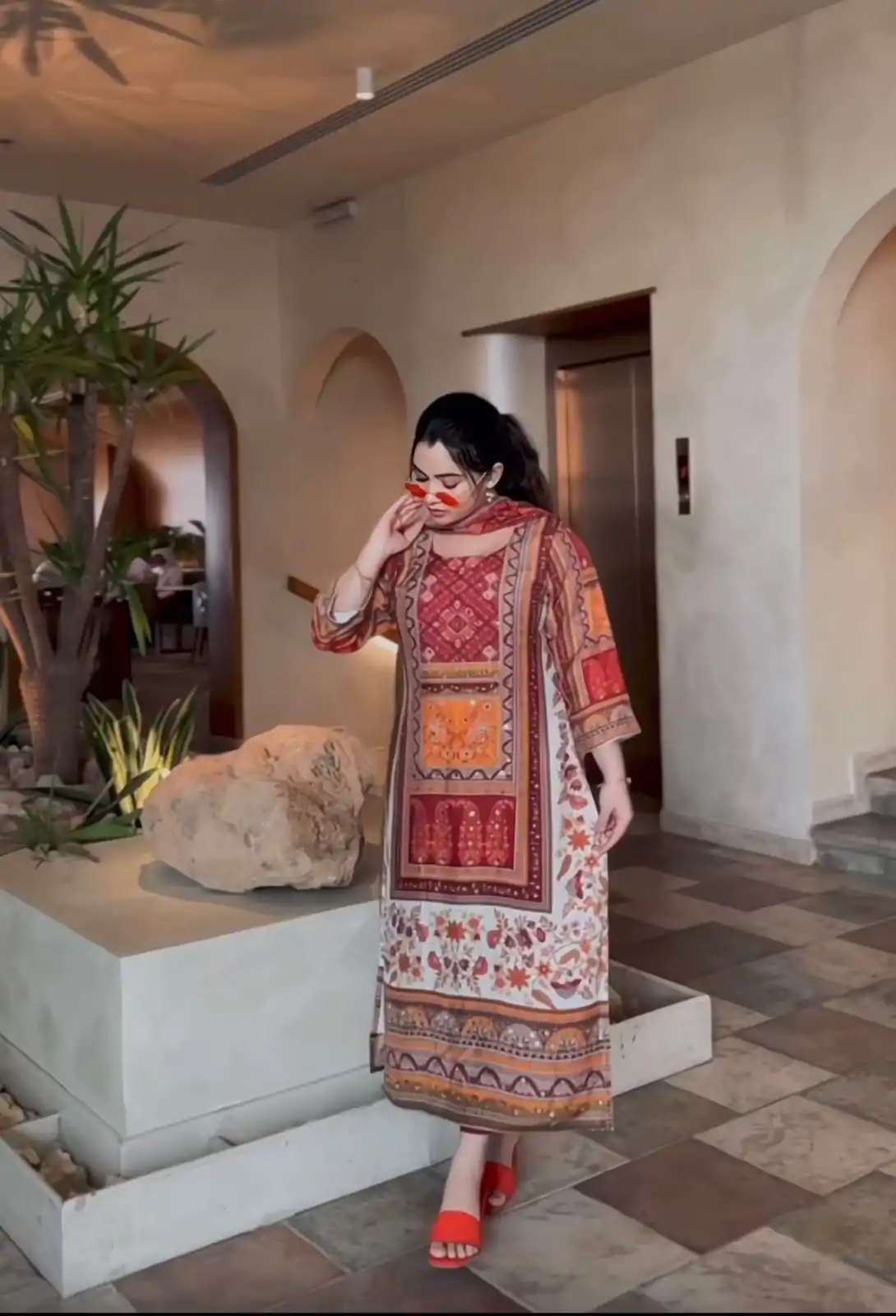LG 1864 White color Maslin Printed Real Mirror Work Salwar Suit Casual, Wedding, Party, Festive, Events . Expected Delivery  4-6 Working Days @1799/- | Salwar suit, Designer Suits, Casual Suits, Creative suits, Palazzo Suits, Party Wear Suits, Patiala Suits, Straight Suits