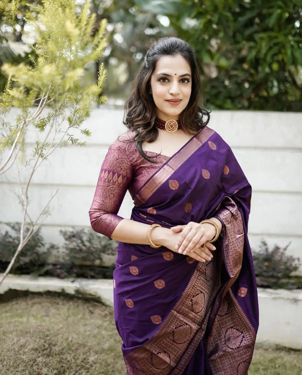 ES 8163 Royal Blue Color Soft Lichi Silk Butti Work Saree Casual, Wedding, Party, Festive, Events Etc. Expected Delivery 4-6 Working Days @1399/- | Sarees, Bollywood Sarees, Creative Sarees, Designer Sarees, Embroidered Sarees, Ethnic Saree, Modern Digital sarees, Party Wear Sarees