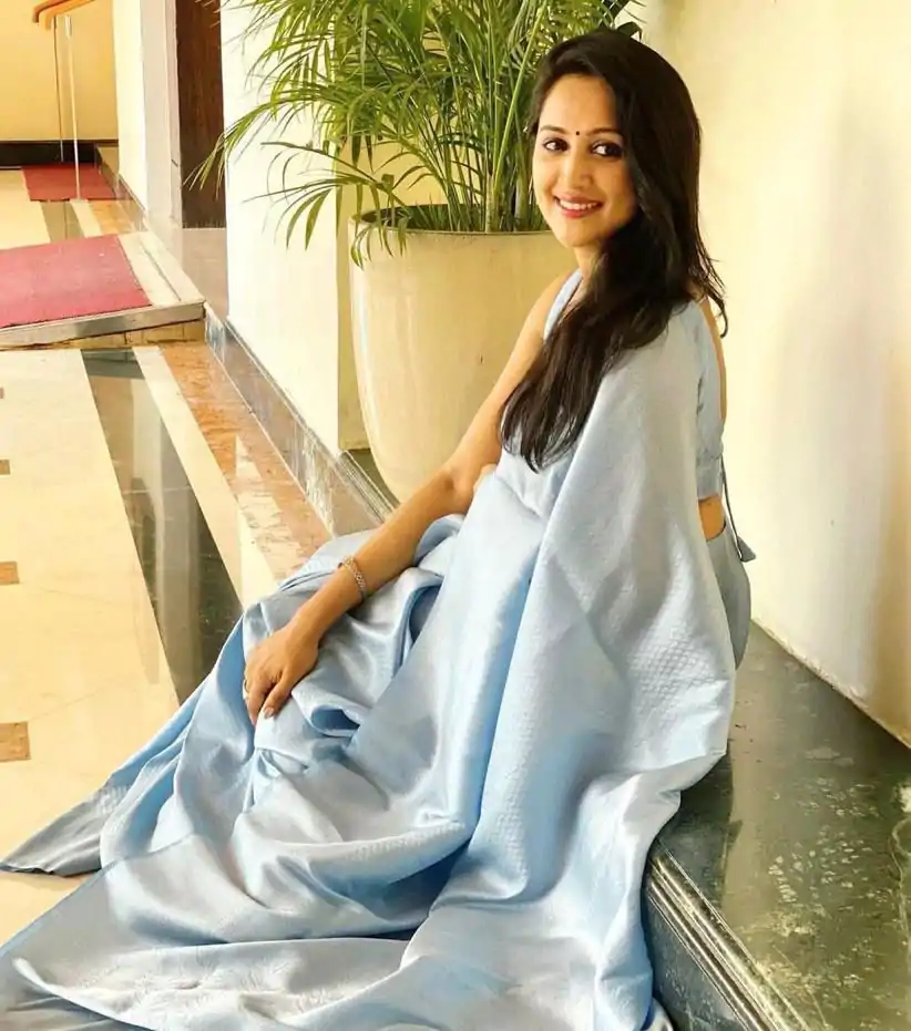 KP 4098 Sky Blue Color Soft Lichi Silk Jacquard On All Over Saree Casual, Party Wear, Wedding, Events Etc. Expected Delivery 4-6 Working Days @1299/- | Sarees, Bollywood Sarees, Creative Sarees, Designer Sarees, Embroidered Sarees, Ethnic Saree, Modern Digital sarees, Party Wear Sarees