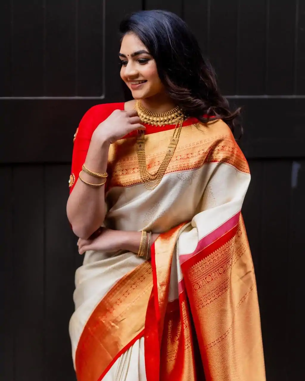 DDF SHRUTI Cream Color Soft Lichi Silk Ordinary Design Rich Pallu Saree Casual, Party Wear, Events, Festivals Expected Delivery 4-6 Working @1499 | Sarees, Bollywood Sarees, Creative Sarees, Designer Sarees, Embroidered Sarees, Ethnic Saree, Modern Digital sarees, Party Wear Sarees
