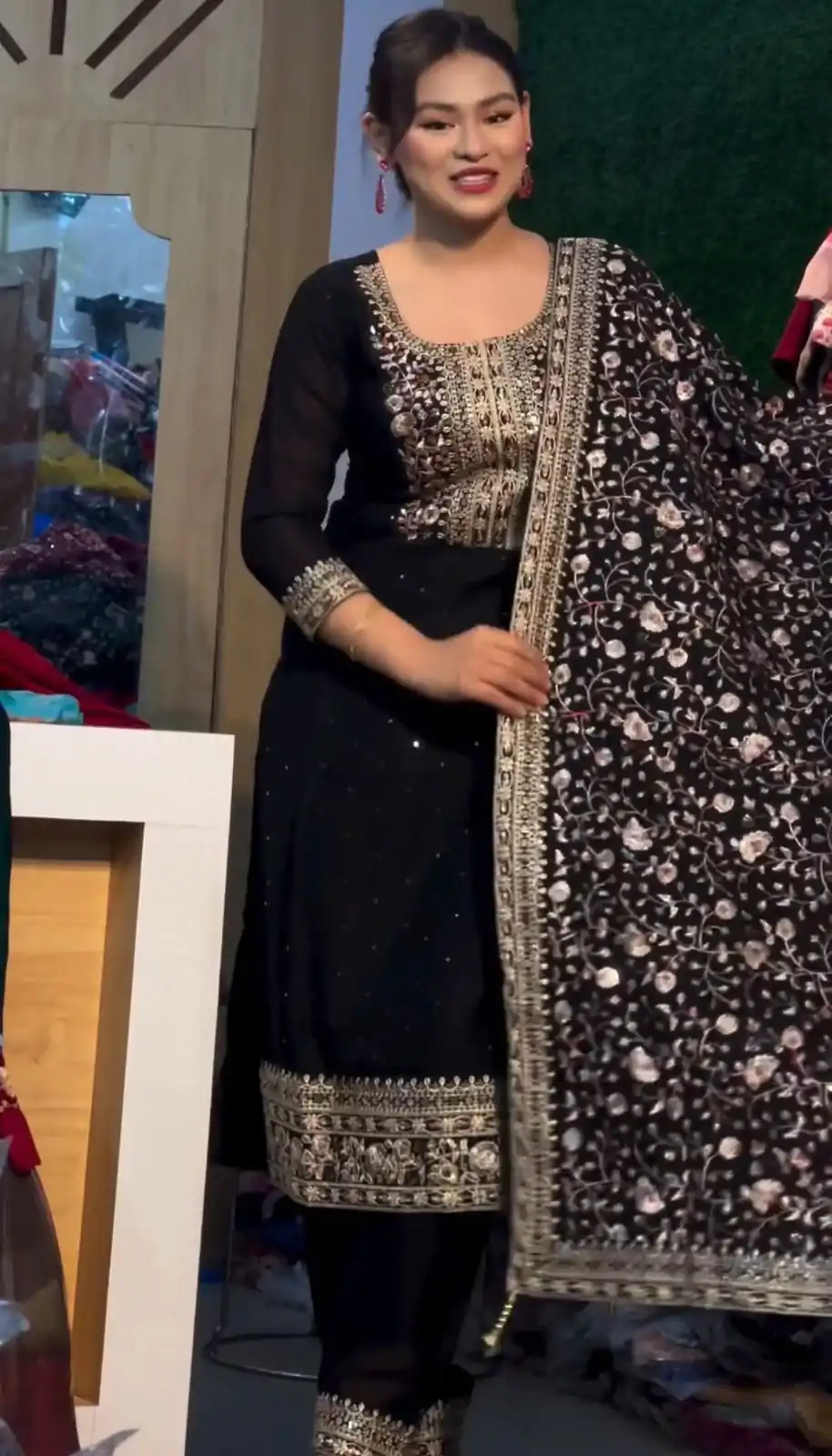 SRK 5178 Black Color Chinnon Silk Embroidery Sequence Salwar Suit Wedding, Party, Festive, Events Expected Delivery 4-6 Working Days @ 2099/- | Jump Suits, Salwar suit, Designer Suits, Casual Suits, Creative suits, Palazzo Suits, Party Wear Suits, Patiala Suits, Straight Suits