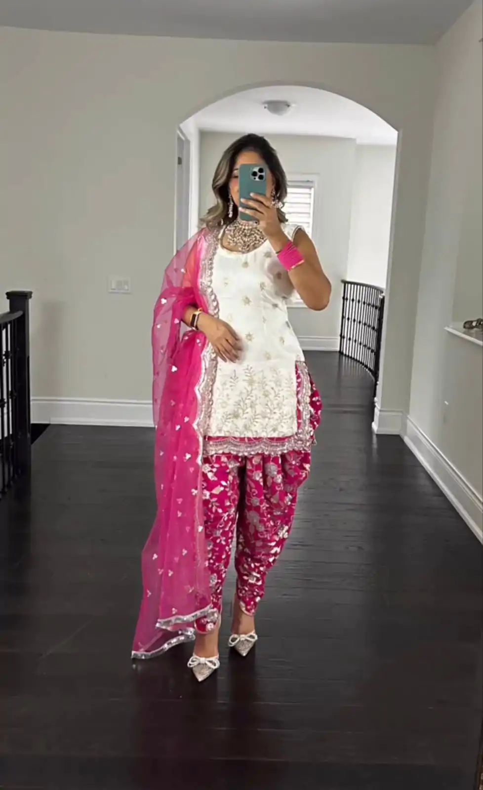 SSR 452 White Color Georgette Embroidery Sequence Salwar Suit Wedding, Party, Festive, Events Expected Delivery 4-6 Working Days @ 1999/- | Jump Suits, Salwar suit, Designer Suits, Casual Suits, Creative suits, Palazzo Suits, Party Wear Suits, Patiala Suits, Straight Suits