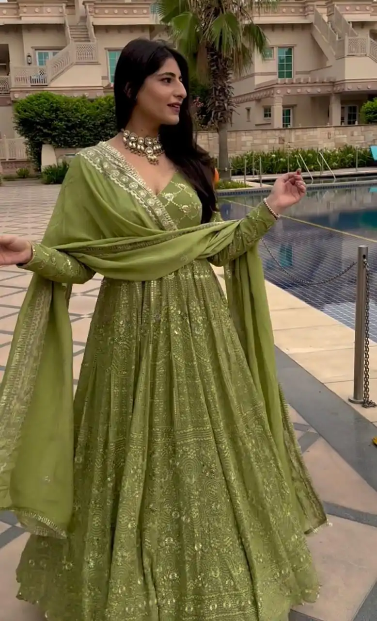 VLM 207 Green Color Georgette Embroidery Sequence Salwar Suit Wedding, Party, Festive, Events Expected Delivery 4-6 Working Days @ 2449/- Only | Salwar suit, Designer Suits, Casual Suits, Creative suits, Party Wear Suits, Straight Suits