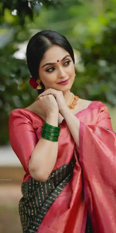 DDF Green Color Soft Lichi Silk Ordinary Design Rich Pallu Saree Casual, Party Wear, Events, Festivals Etc. Expected Delivery 4-6 Working Days 1349/ | Sarees, Bollywood Sarees, Creative Sarees, Designer Sarees, Embroidered Sarees, Ethnic Saree, Modern Digital sarees, Party Wear Sarees