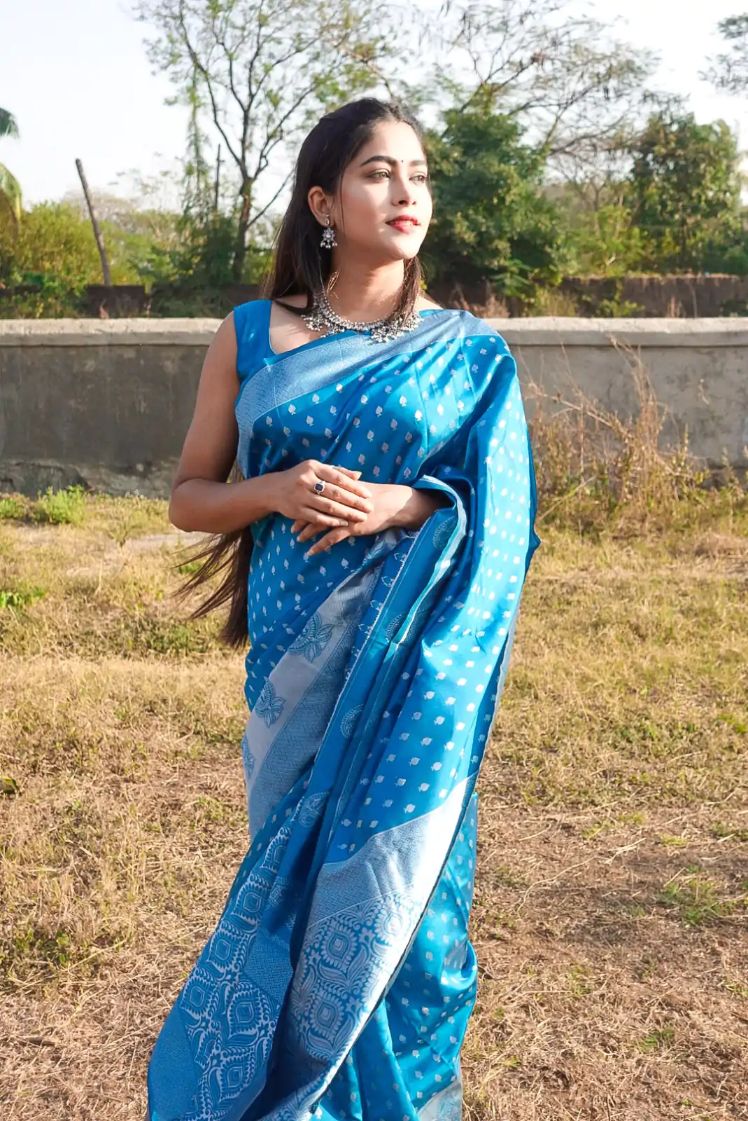 DDF 1009 Sky Blue Color Soft Lichi Silk Ordinary Design Rich Pallu Saree Casual, Party Wear, Events, Festivals Etc. Expected Delivery 4-6 Working Days 1349/ | Sarees, Bollywood Sarees, Creative Sarees, Designer Sarees, Embroidered Sarees, Ethnic Saree, Modern Digital sarees, Party Wear Sarees
