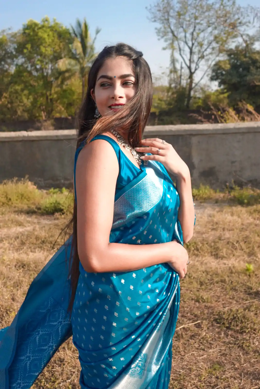 DDF 1009 Sky Blue Color Soft Lichi Silk Ordinary Design Rich Pallu Saree Casual, Party Wear, Events, Festivals Etc. Expected Delivery 4-6 Working Days 1349/ | Sarees, Bollywood Sarees, Creative Sarees, Designer Sarees, Embroidered Sarees, Ethnic Saree, Modern Digital sarees, Party Wear Sarees